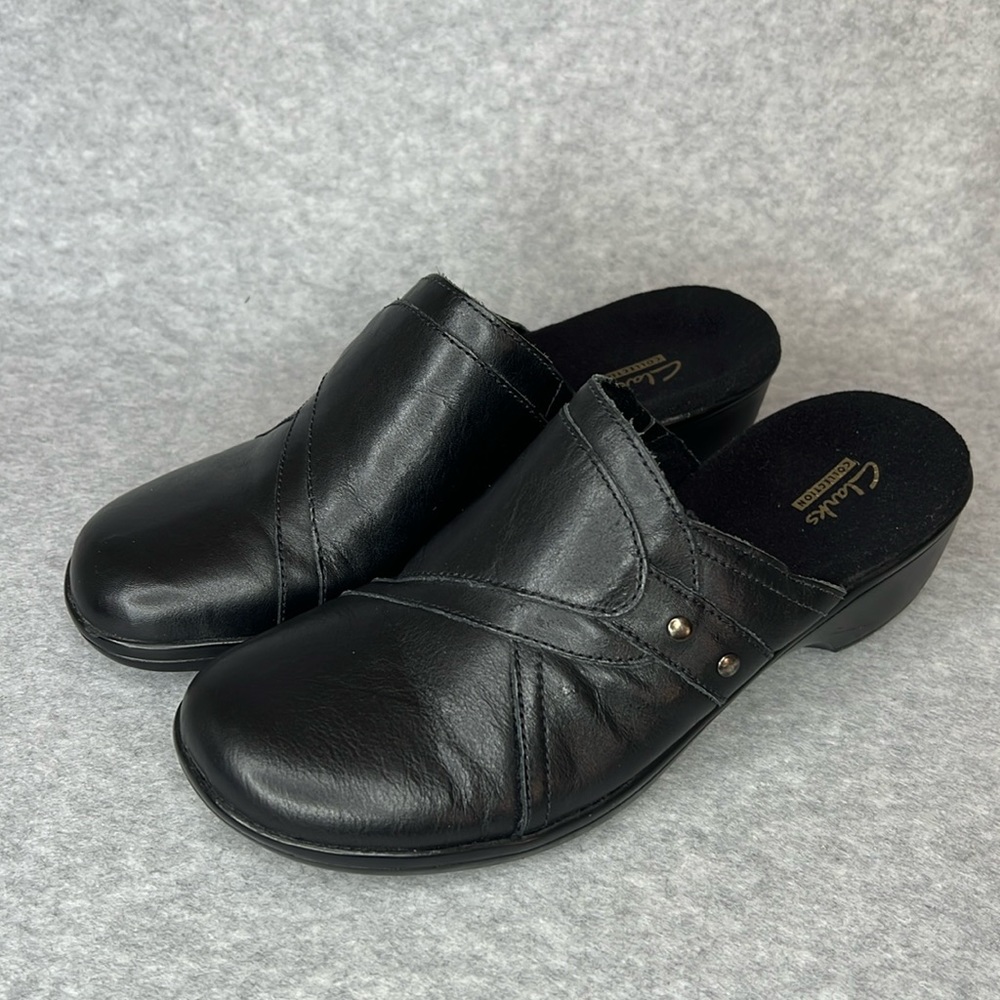 Clarks Collection Womens Black Leather Clogs Slip On Mules Size 7M Comfort